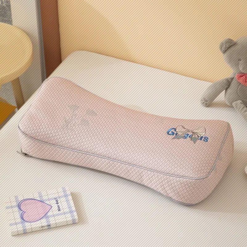 oreiller a memoire de forme rose